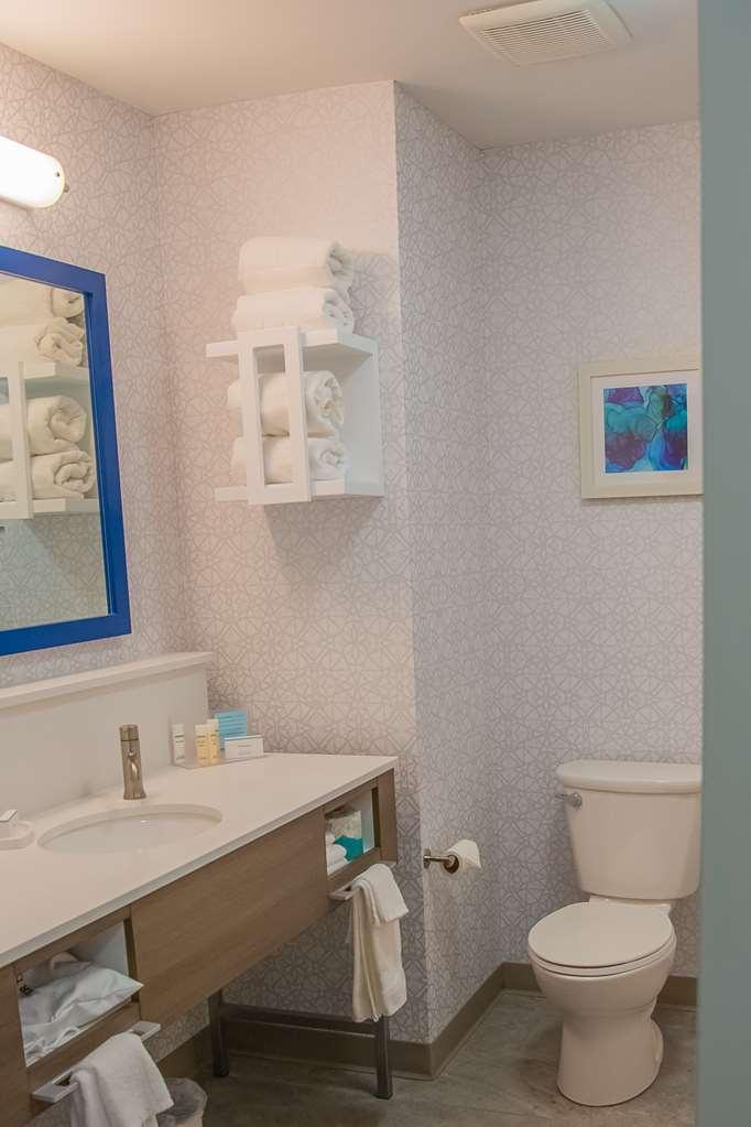 Hampton Inn By Hilton Wabash الغرفة الصورة