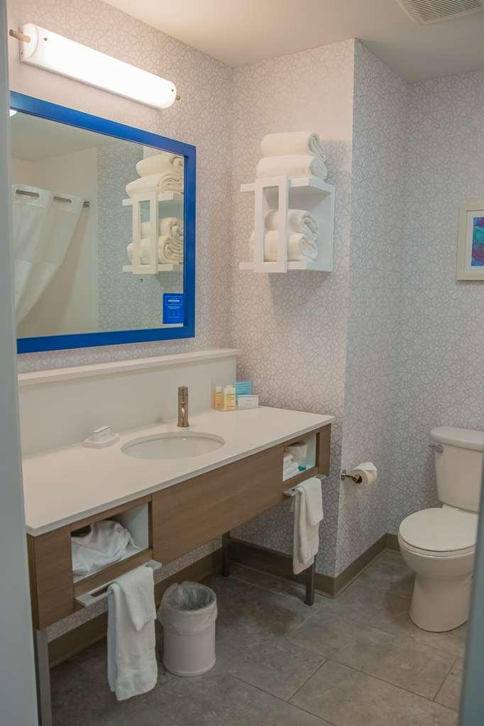 Hampton Inn By Hilton Wabash الغرفة الصورة
